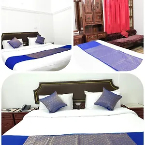 Hotel Jj, Kochi