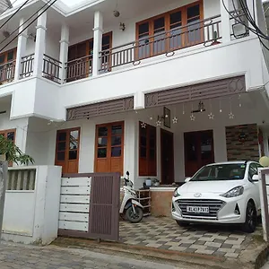 Prakriti Fortkochi Air Conditioned Коччи